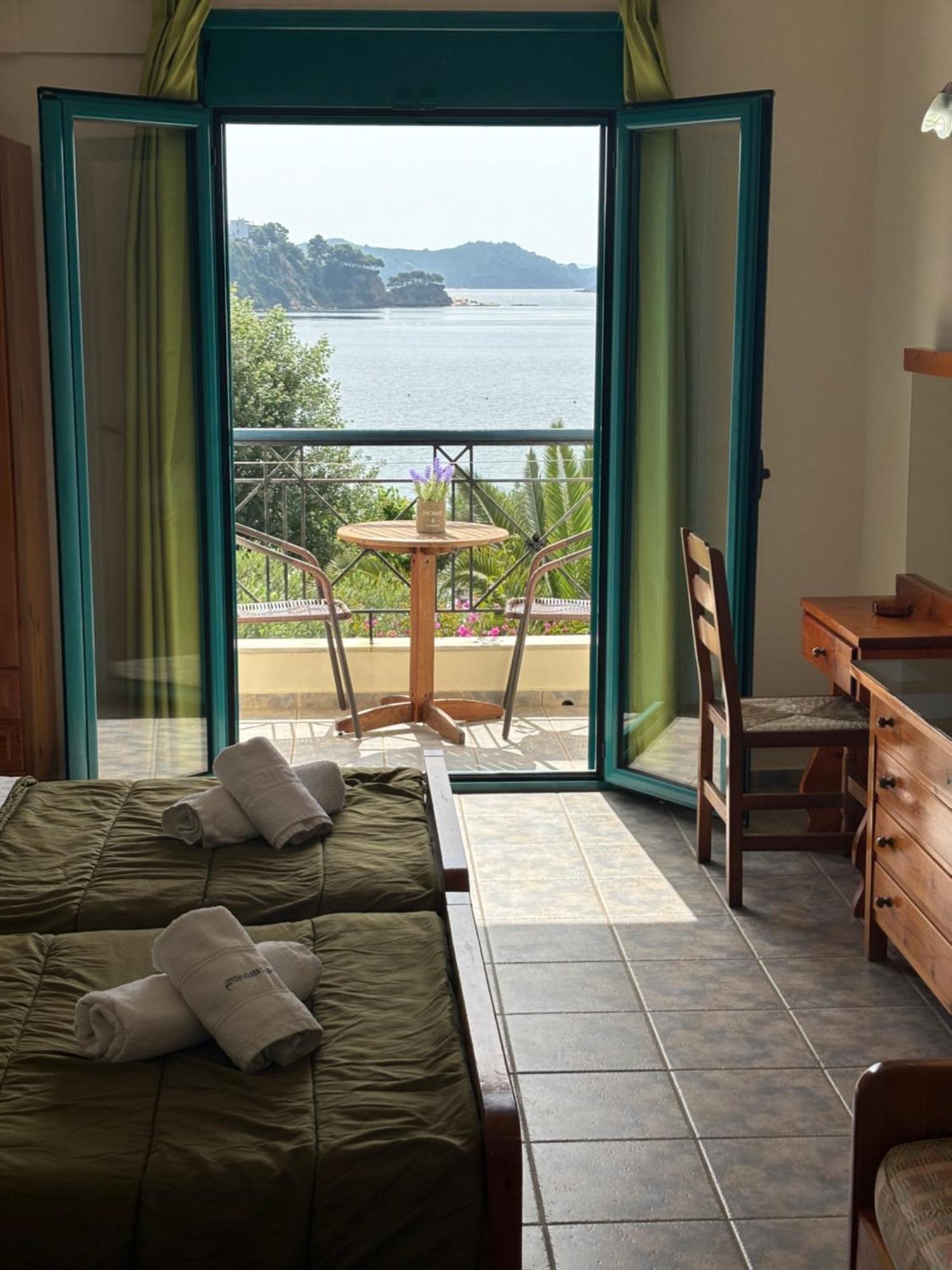 Angeliki Beach Hotel 메갈리 아모스 외부 사진